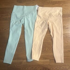 Lot Athleta high rise Elation 7/8 M & Stash 7/8 M